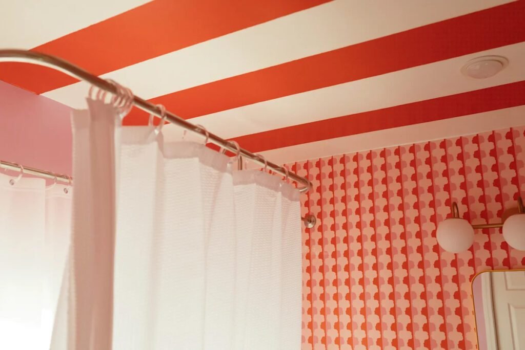 Bathroom Paint Colors Buyers Avoid